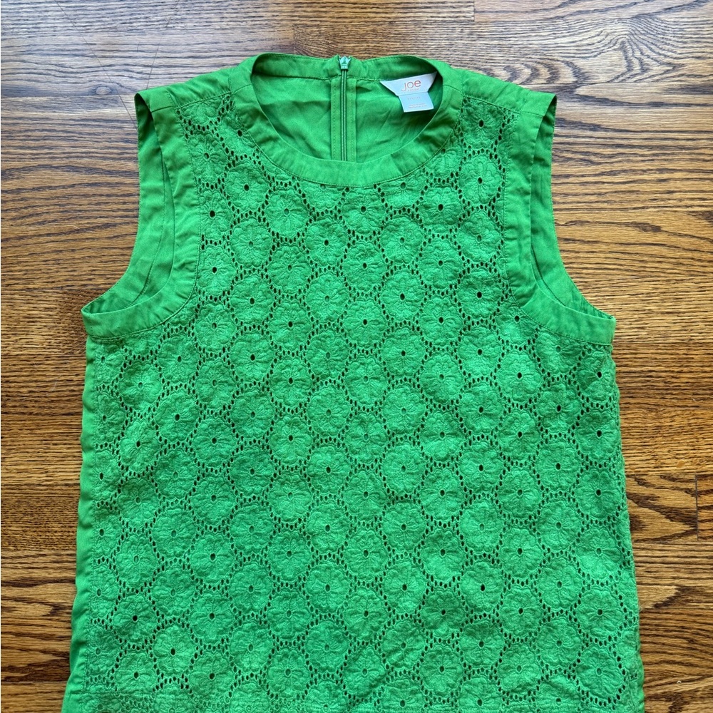 Green Lace Sleeveless Top